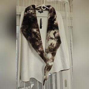 LADIES white sweater cardigan with faux fur